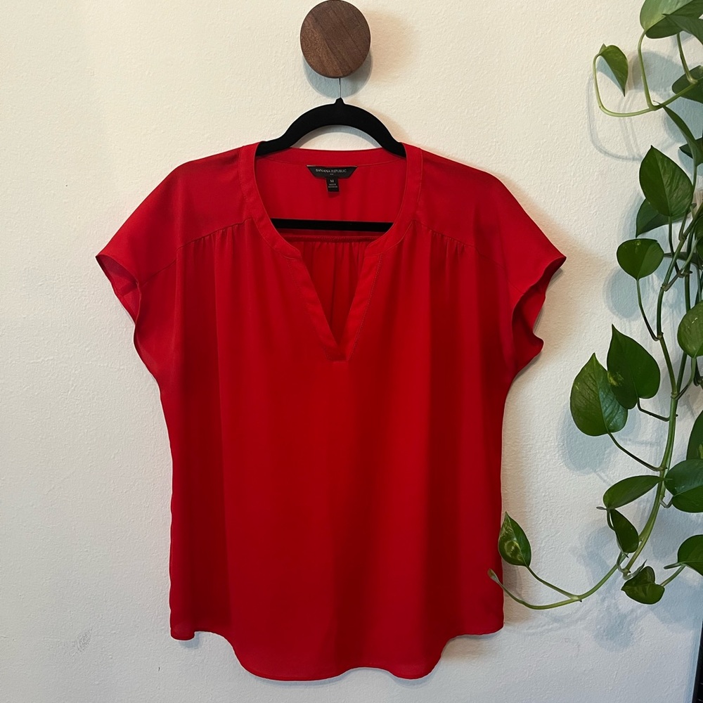 Banana Republic Red Blouse | Short Sleeved with Accent Top | M